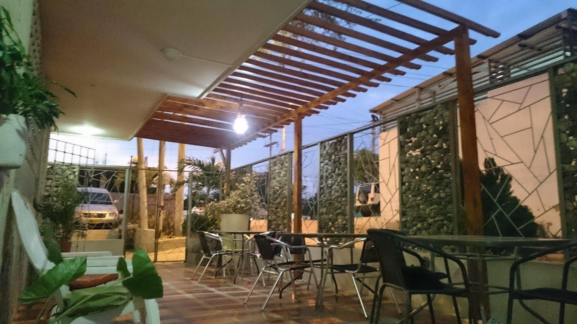 Hotel Gairaca Real